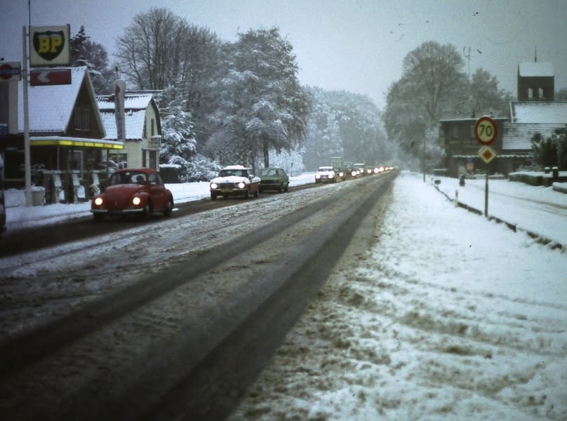 Sneeuw in Colmschate Sneeuwlandschap op de Holterweg Colmschate