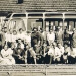 Meisjesvereniging Eben Haezer in de dierentuin 1950