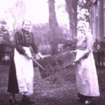 Links Trui Cellarius en rechts Jo Bouhof Nieuwenhuis links trui cellarius en rechts jo bouhof nieuwenhuis