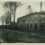 Oude ansichtkaart Holterweg met Cellarius 't Hof van Colmschate en pastorie Oude ansichtkaart Holterweg met Cellarius 't Hof van Colmschate en pastorie