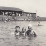 Schipbeekbad met zandbodem1938