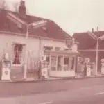 Benzine pompen van de Roos aan de Holterweg 85