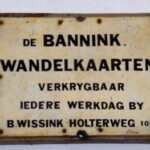 Bord kaarten voor wandeltochten de Bannink