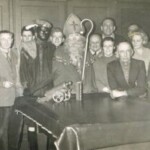 Biljartvereniging Ons Krietje Sinterklaasavond bij café Starink ca.1957