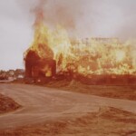 De boerderij van de fam.Kemper (Tijink) op het 't Oostrik werd in brand gestoken voor woningbouw De boerderij van de fam.Kemper (Tijink) op het 't Oostrik werd in brand gestoken voor woningbouw