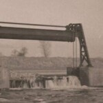 De stuw genaamd het vloat waar de Schipbeek overgaat in de Koerhuisbeek ca.1960 De stuw genaamd het vloat waar de Schipbeek overgaat in de Koerhuisbeek ca.1960