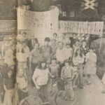 Juli 1979. O.a. bewoners van de Stationsweg demonstreren tegen de sluiting van de overweg in de Stationsweg