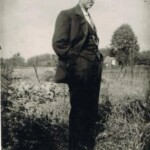 Rozier Schouten 1931 (schilder bij Maalderink en Hissink) op de achtergrond het huis van Smeenk-Lenderink