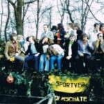 SV Colmschate Kampioen, hier op de platte wagen door Colmschate