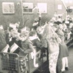 Optocht tijdens de opening van De Kuip 11-11-1972 Optocht tijdens de opening van De Kuip 11-11-1972