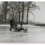 Schaatsen nabij de Pastorie, nu het Medisch Centrum De Kuip en het Evenemententerrein in Colmschate Schaatsen nabij de Pastorie, nu het Medisch Centrum De Kuip en het Evenemententerrein in Colmschate